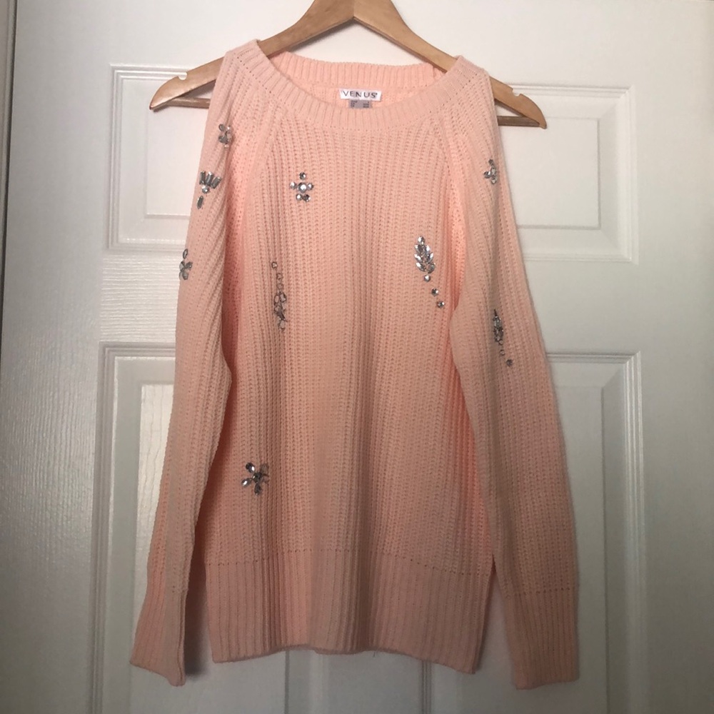 New w/o tags Peachy Pink Open Shoulder Sweater